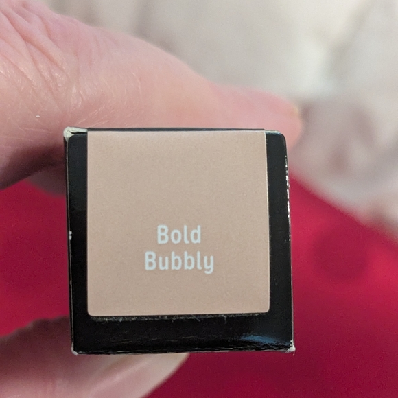 Bold Bubbly IT Cosmetics Superhero No-Tug Shadow Stick - Picture 10 of 12
